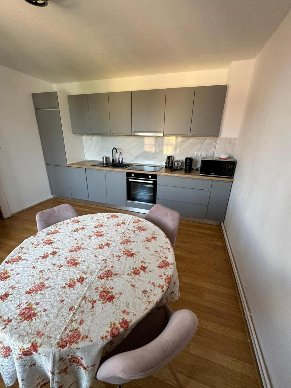 Casa Conti Hotel Sibiu Bagian luar foto