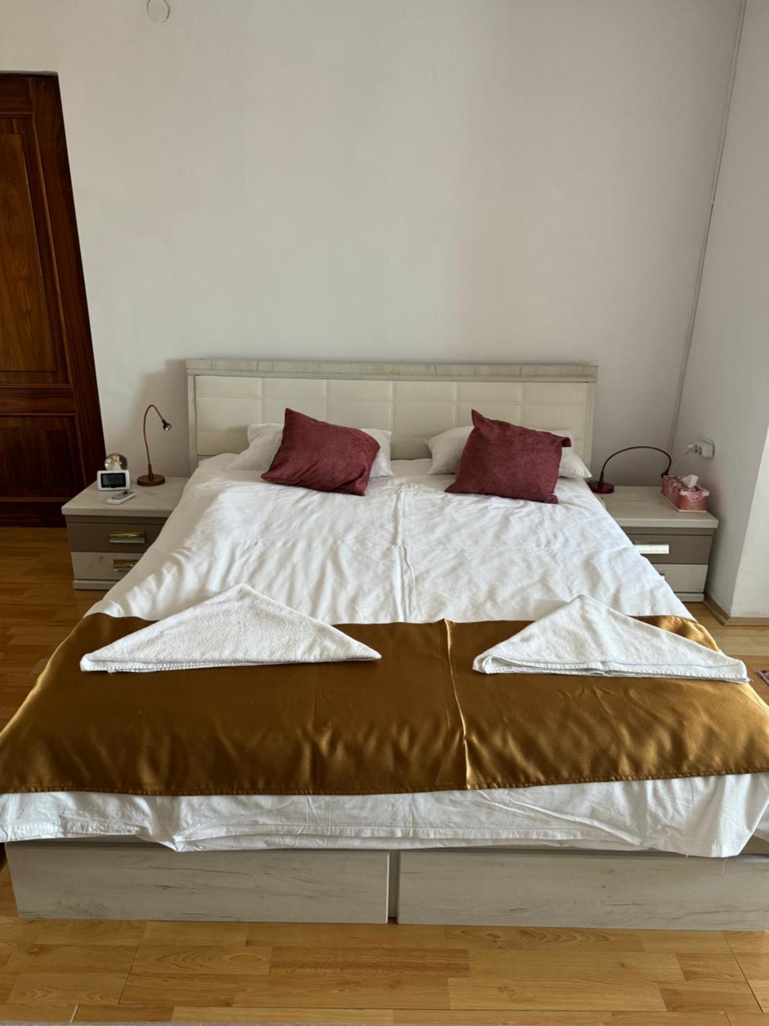 Casa Conti Hotel Sibiu Bagian luar foto